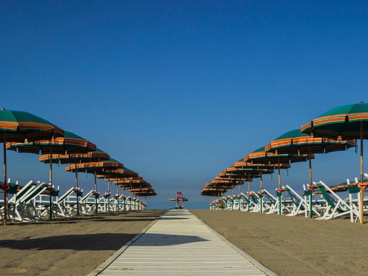 Holiday Home Stella Marina By Interhome Marina di Pietrasanta Buitenkant foto
