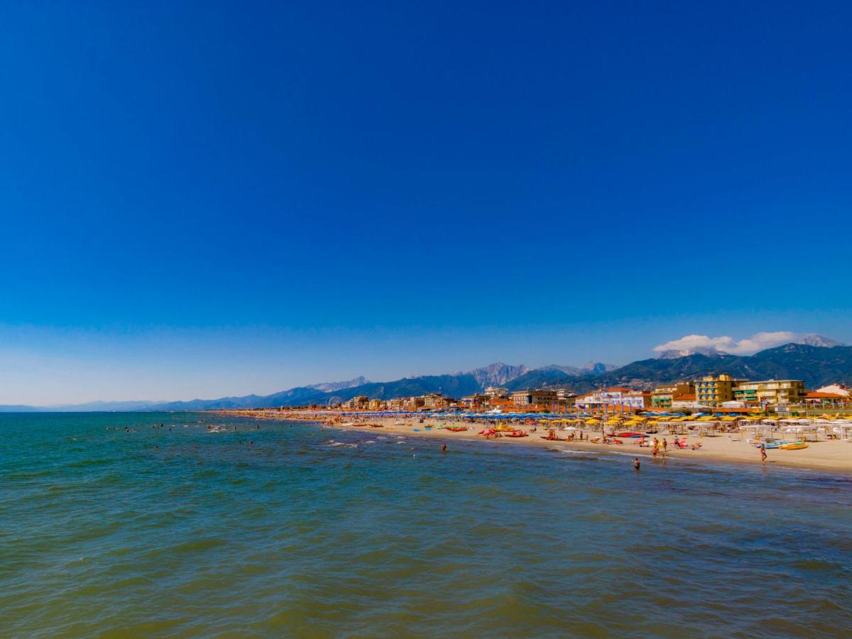 Holiday Home Stella Marina By Interhome Marina di Pietrasanta Buitenkant foto